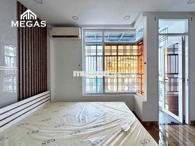 STUDIO BAN CÔNG - TRUNG TÂM Q7 - KẾ LOTTE TDTU RMIT