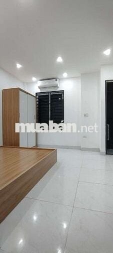 Chính chủ. 3tr3, 3tr9-4tr ở 750 Kim Giang