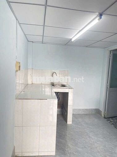 Cho thuê nhà mới cất 40m2 Phạm Ngọc Hưng
