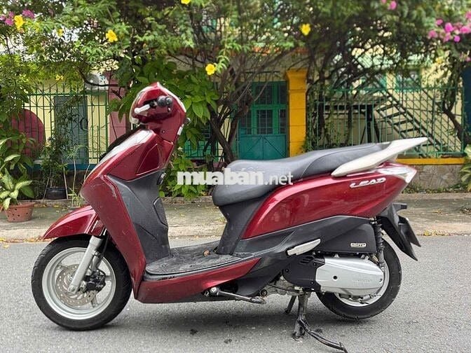 Honda Lead 2015 Đỏ đen len ken moi 96 %