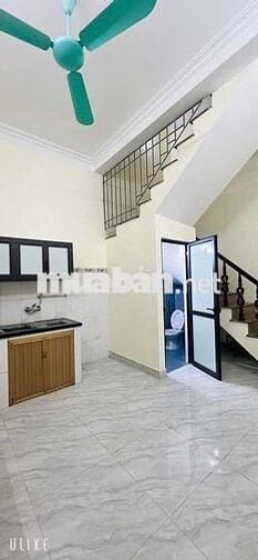 Cho thuê nhà riêng ngõ 467 Lĩnh Nam -42m2-3 tầng