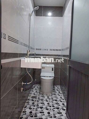 Nhà đường số 5 [4x9, 3 lầu, 4pn, 3toilet] 10tr/tháng