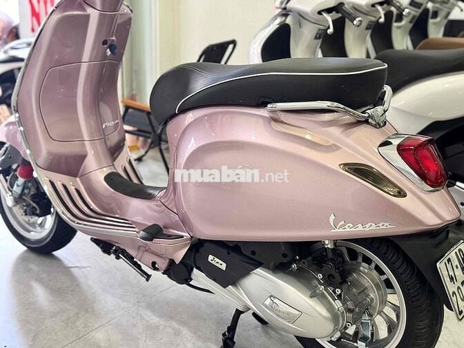 Vespa Sprint Hồng Porsche ABS LED