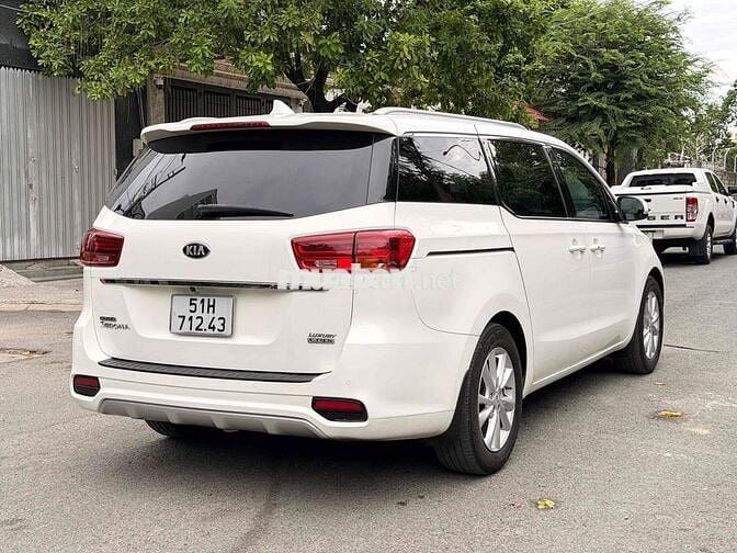 KIA Sedona 2.2 DATH full dầu