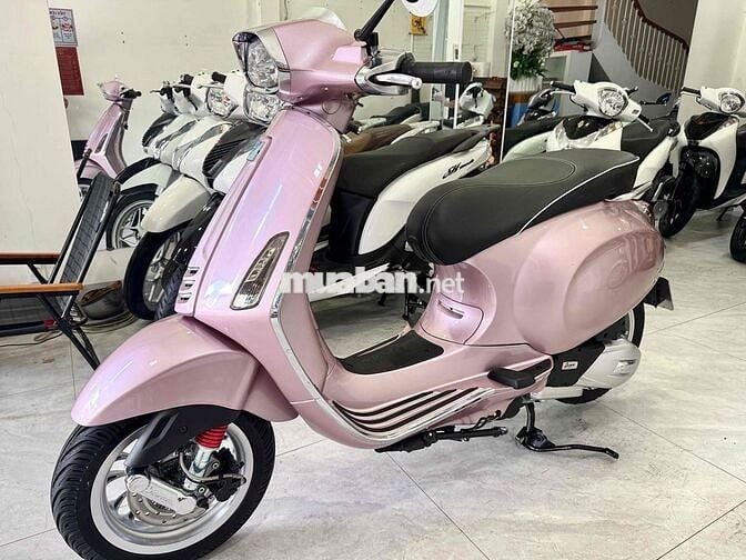 Vespa Sprint Hồng Porsche ABS LED