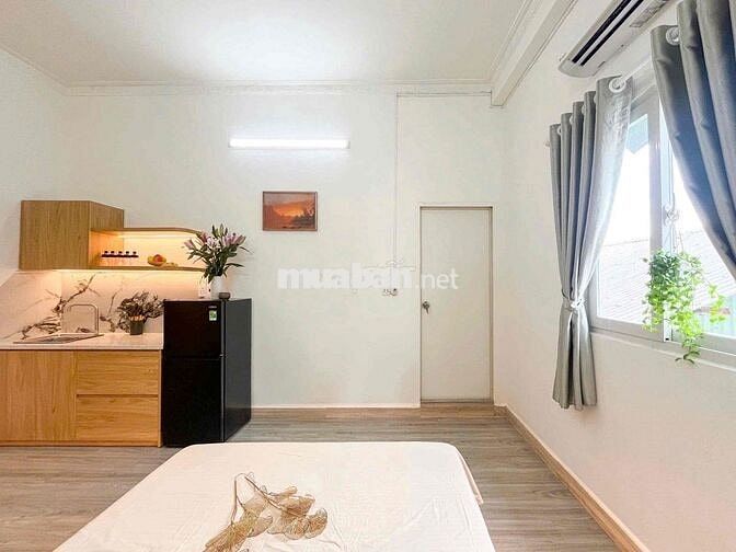 CHDV Full Nội Thất Tại CMT8,Q3