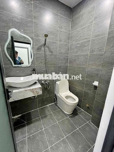 💥 LÊN SÓNG NHÀ ĐẸP NGANG 5M CÓ PN TRỆT - NGAY CITY LAND - 4.93 TỶ