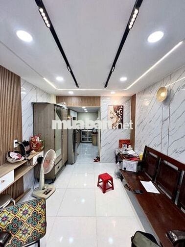 Bán nhà chính chủ - Giáp Tân Bình - Hẻm thông - 3 tầng BTCT chỉ 3.5 tỷ
