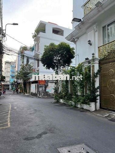 mặt bằng kinh doanh và ở cộng hòa Tân bình