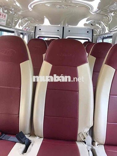 Ford Transit 2017 16 chỗ Dầu Bạc