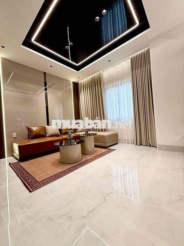 Nhà 4 tầng,thang máy 500kg.541/77 Huỳnh Văn Bánh Phường Phú Nhuận