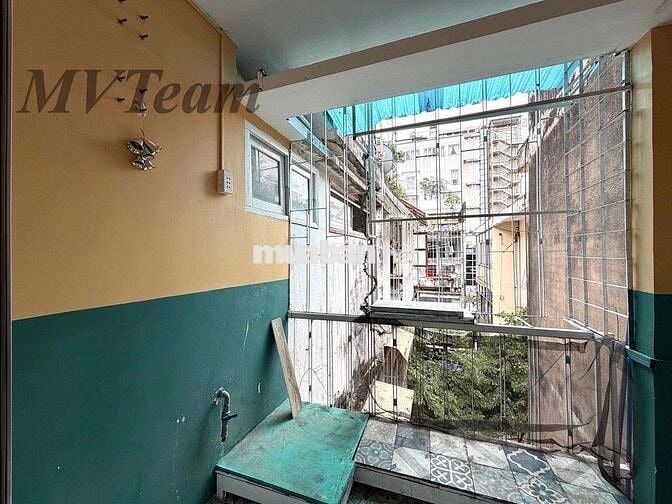 Cho Thuê 2PN 1WC 60m2_NTCB_Sân Vườn Balcon Lớn Ngay Nhà Ga Quận 3