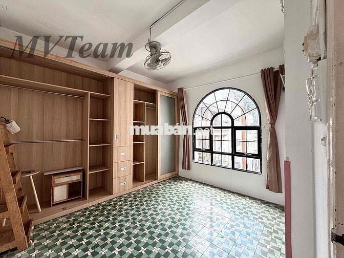 Cho Thuê 2PN 1WC 60m2_NTCB_Sân Vườn Balcon Lớn Ngay Nhà Ga Quận 3