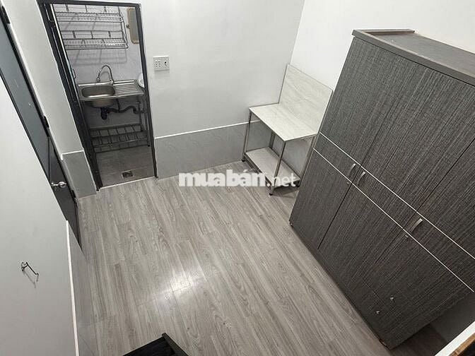 Phòng Bùi Đình Tuý, full nội thất, có gác, ngay trệt, rất ngon