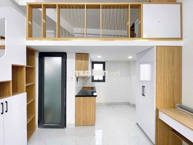 Phòng Gác Rộng Thoáng, Sát Bên Văn Lang, Ở Được 3 Người