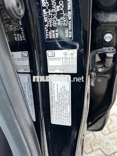Toyota Cross 1.8V 2025 8000km Đen