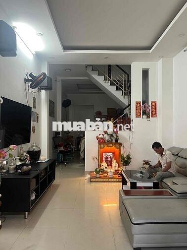 chủ dễ tính cần cho thuê nhà cố đinh.ký dài hạn