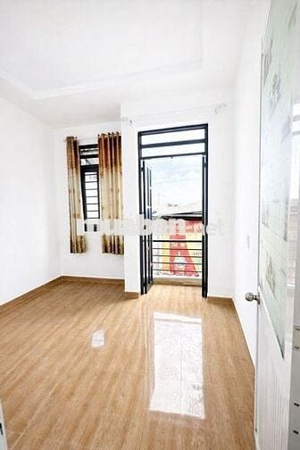 NHÀ MỚI XÂY NGAY SIÊU THỊ METRO, CÁCH GÒ VẤP CHỈ 500M !!!