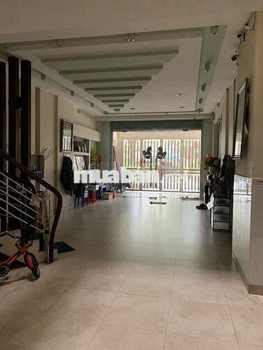 Chính chủ bán căn nhà khu Tên Lửa,đường số 13