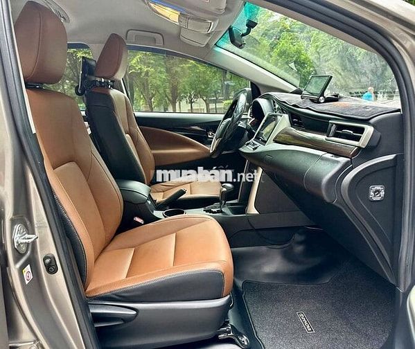 Toyota Innova 2.0V 2019 Số tự động | Đồng Ánh Kim