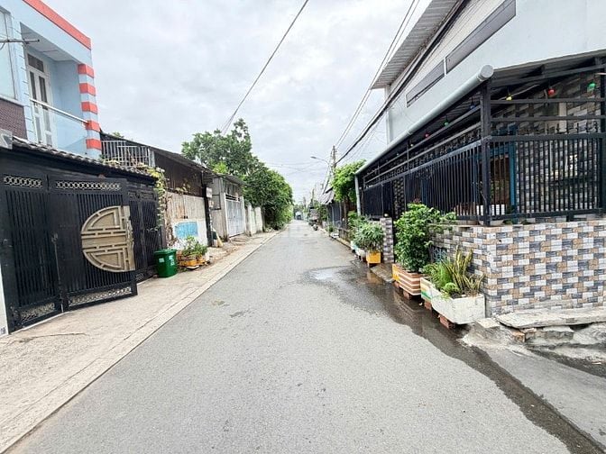 ĐẤT GÓC 2 MẶT TIỀN - GẦN XA LỘ HÀ NỘI - METRO - TIỆN XÂY DỰNG - 165M²