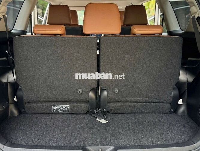 Toyota Innova 2.0V 2019 Số tự động | Đồng Ánh Kim
