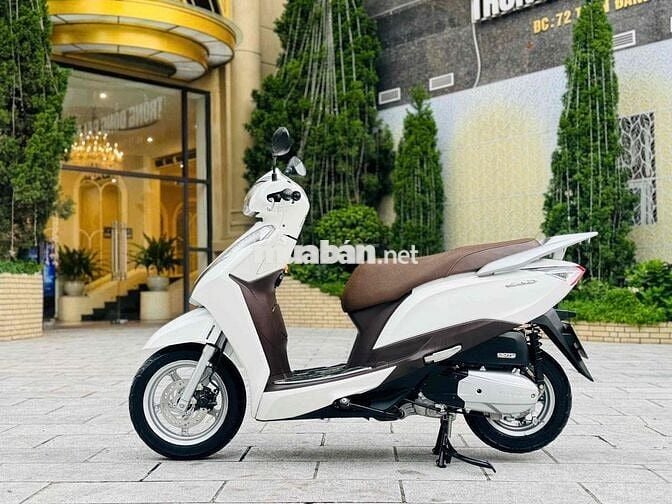 Honda Lead 125fi 2017 Trắng sơn máy zin 100%