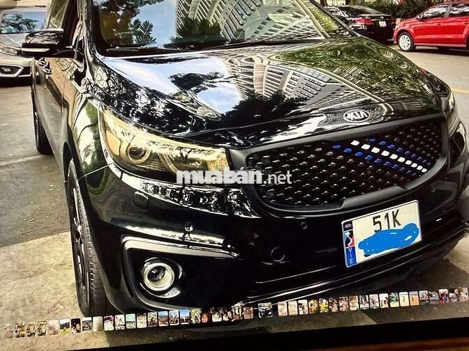 Kia Sedona 2017 màu Đen