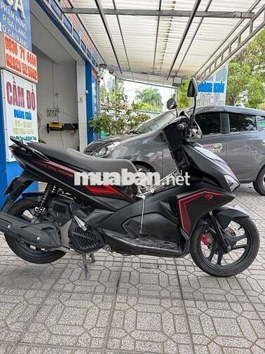 Honda Airblade 2017 chính chủ zin ngon