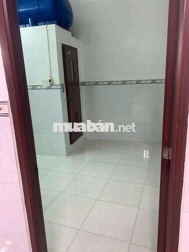 Nhà 4 triêụ có 2 PN gần công viên Lưu Hữu Phước 