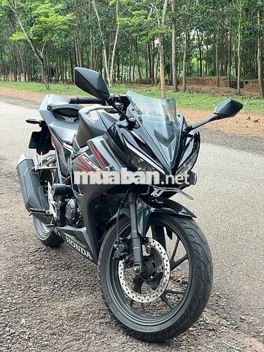 Honda CBR150R Đen 35.138 km