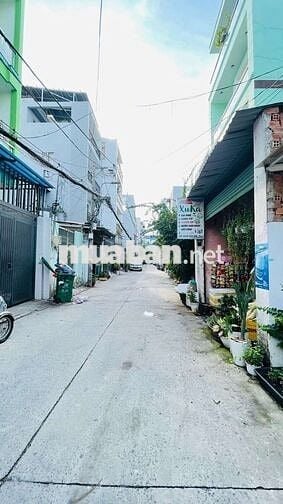 nhỉnh 4 tỷ nhà dtsd 75 m2 3pn giáp Quận 6 Quận 11 và Quận tân phú
