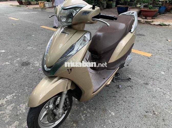 Honda Lead Vàng cát 64246 km
