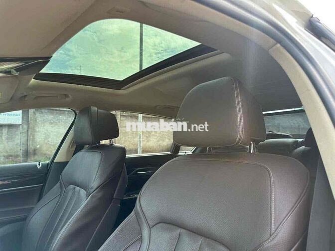 BMW 730Li 2018 Trắng Tự động 8 cấp