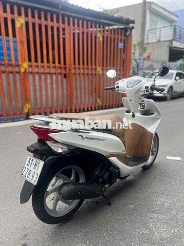 Honda Vision máy êm, biển số 61 giấy tờ đầy đủ