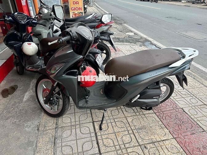 Honda Vision T12/2024 Xám 4000km