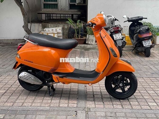 Vespa LX 125 Fi 2012 trả trc 6tr nhận xe bao nợ X