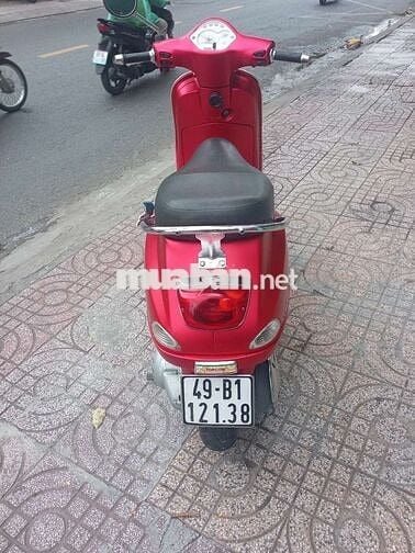 Piaggio Vespa 125 FI 2012 màu Đỏ