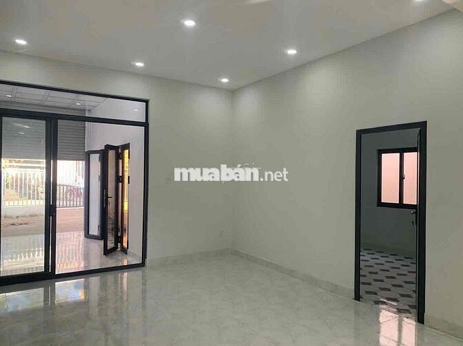 Cho thuê nhà mặt tiền đường Thống Nhất
