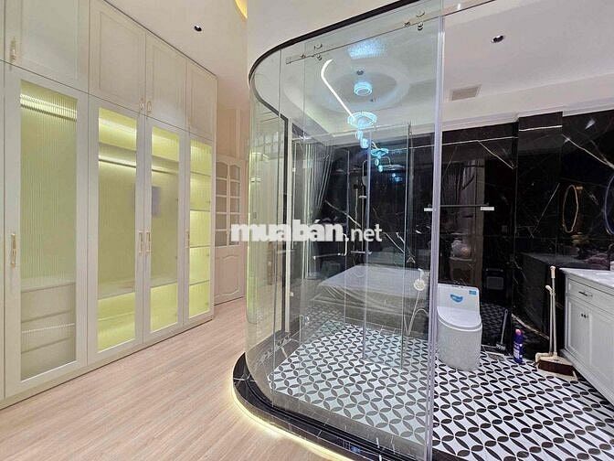 134 CHO THUÊ NHÀ ĐẸP 3 TẦNG 250M² CÓ BỒN TẮM LỘ THIÊN