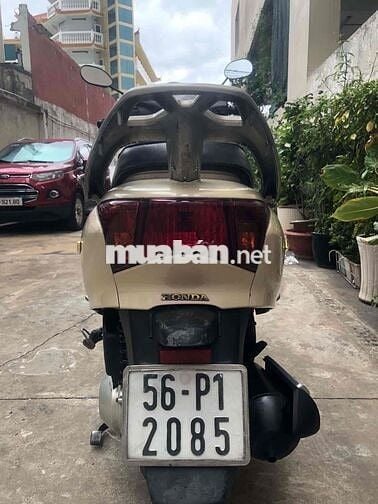 Honda Lead Fi  bstp , màu vàng kem