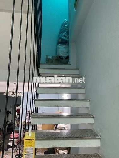 Chính chủ cho thuê nhà kiệt 304/4 Nguyễn Hoàng, phường Vĩnh Trung