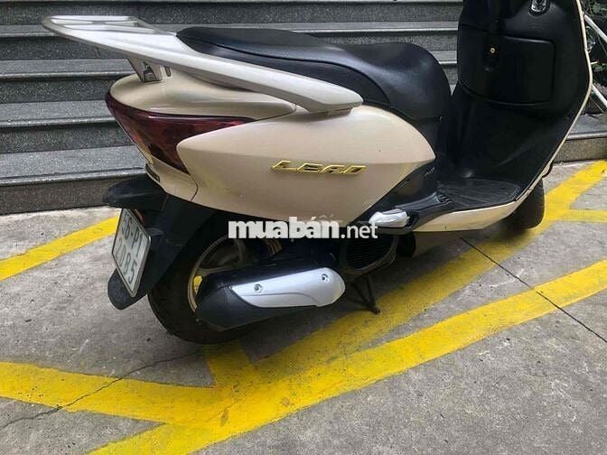 Honda Lead Fi  bstp , màu vàng kem
