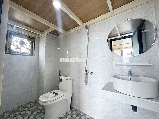 CHÍNH CHỦ CHO THUÊ DUPLEX BAN CÔNG FULL NỘI THẤT - GẦN NGAY VẠN PHÚC