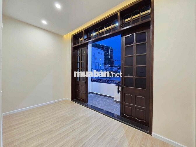 134 CHO THUÊ NHÀ ĐẸP 3 TẦNG 250M² CÓ BỒN TẮM LỘ THIÊN