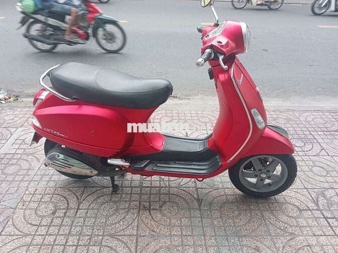 Piaggio Vespa 125 FI 2012 màu Đỏ