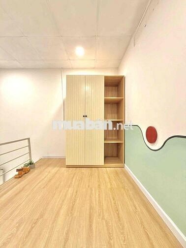 NHÀ MỚI ĐẸP THOÁNG FULL ĐỒ NẰM NGAY PHẠM VĂN ĐỒNG - TRƯỜNG THỌ