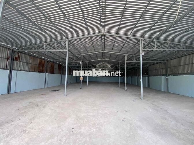 cho thuê kho xưởng 800m2 đường cont tới xưởng