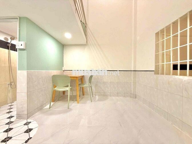 NHÀ MỚI ĐẸP THOÁNG FULL ĐỒ NẰM NGAY PHẠM VĂN ĐỒNG - TRƯỜNG THỌ