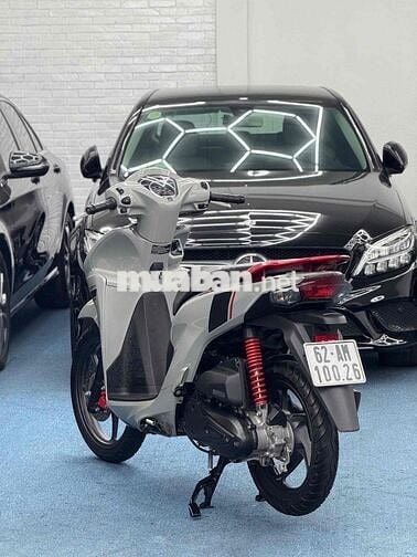 Honda Vision 2025 Xám 8k 9 CHỦ